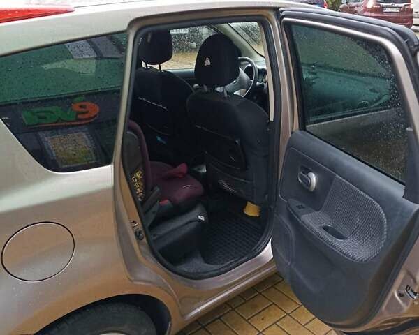 Коричневий Ніссан Ноут, об'ємом двигуна 1.5 л та пробігом 214 тис. км за 5600 $, фото 3 на Automoto.ua
