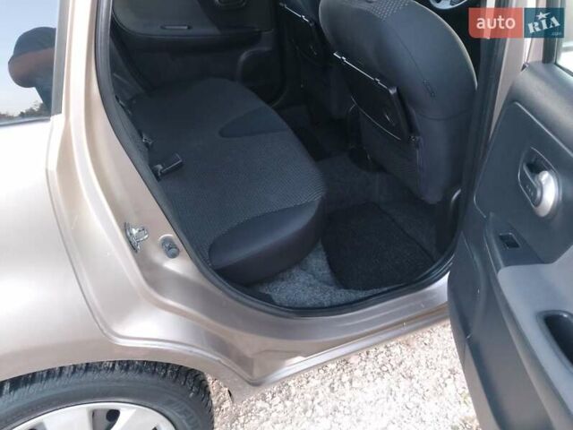 Ниссан Ноут 2008 в Тернополе на Automoto.ua Коричневый Ниссан Ноут, объемом двигателя 1.4 л и пробегом 205 тыс. км за 5000 $, фото 26 на Automoto.ua