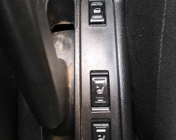 Коричневый Ниссан Ноут, объемом двигателя 1.6 л и пробегом 206 тыс. км за 6499 $, фото 13 на Automoto.ua