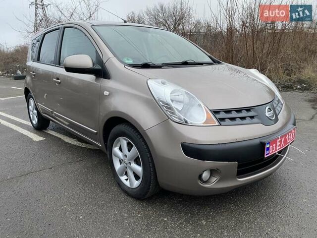 Коричневий Ніссан Ноут, об'ємом двигуна 1.6 л та пробігом 190 тис. км за 6250 $, фото 1 на Automoto.ua