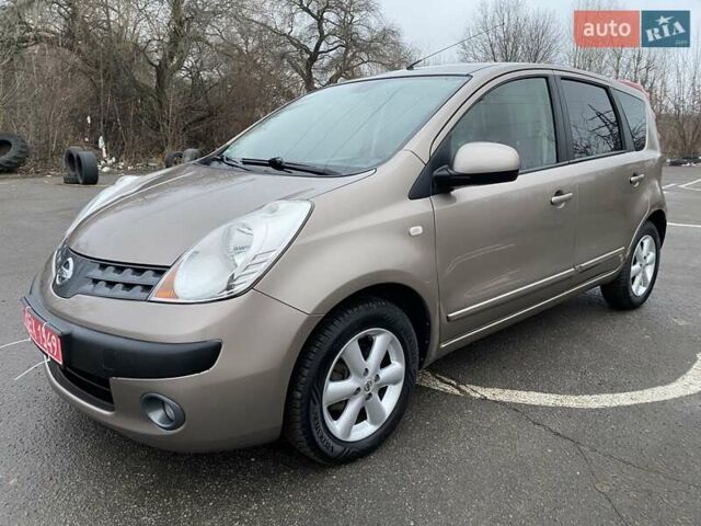 Коричневий Ніссан Ноут, об'ємом двигуна 1.6 л та пробігом 190 тис. км за 6250 $, фото 36 на Automoto.ua