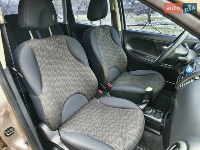 Коричневый Ниссан Ноут, объемом двигателя 1.4 л и пробегом 147 тыс. км за 5500 $, фото 24 на Automoto.ua