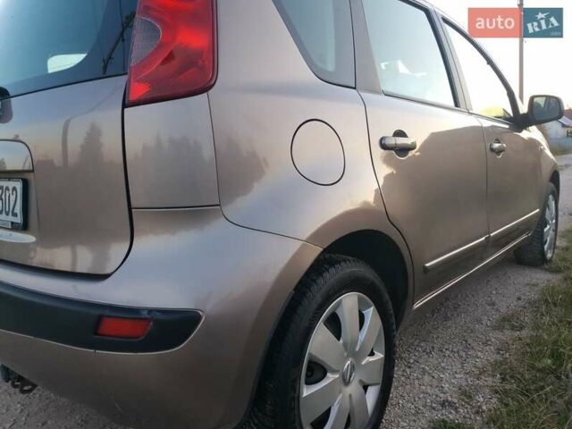 Ниссан Ноут 2008 в Тернополе на Automoto.ua Коричневый Ниссан Ноут, объемом двигателя 1.4 л и пробегом 205 тыс. км за 5000 $, фото 12 на Automoto.ua
