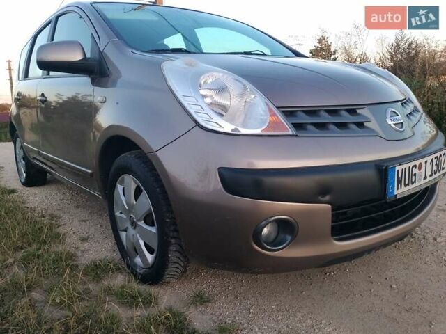 Ниссан Ноут 2008 в Тернополе на Automoto.ua Коричневый Ниссан Ноут, объемом двигателя 1.4 л и пробегом 205 тыс. км за 5000 $, фото 4 на Automoto.ua