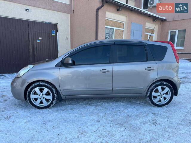 Коричневий Ніссан Ноут, об'ємом двигуна 1.6 л та пробігом 175 тис. км за 6500 $, фото 3 на Automoto.ua