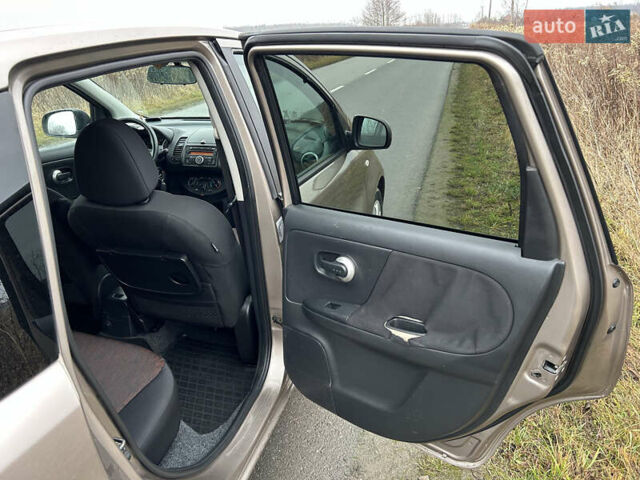 Коричневий Ніссан Ноут, об'ємом двигуна 1.58 л та пробігом 236 тис. км за 6500 $, фото 21 на Automoto.ua