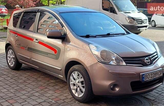 Коричневий Ніссан Ноут, об'ємом двигуна 1.39 л та пробігом 85 тис. км за 5950 $, фото 3 на Automoto.ua