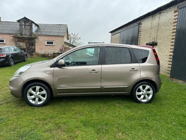 Коричневий Ніссан Ноут, об'ємом двигуна 1.4 л та пробігом 182 тис. км за 5990 $, фото 3 на Automoto.ua