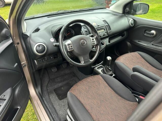 Коричневий Ніссан Ноут, об'ємом двигуна 1.4 л та пробігом 182 тис. км за 5990 $, фото 6 на Automoto.ua