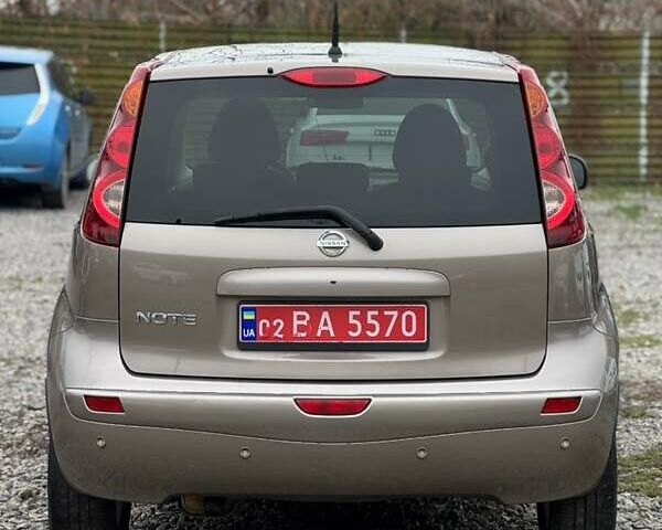 Коричневый Ниссан Ноут, объемом двигателя 1.6 л и пробегом 209 тыс. км за 8900 $, фото 5 на Automoto.ua