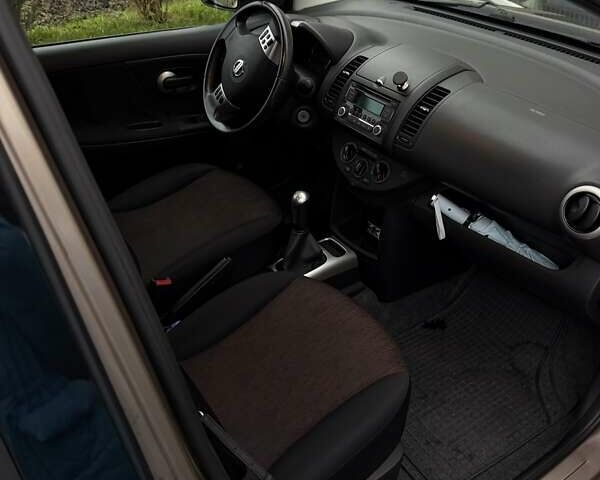 Коричневий Ніссан Ноут, об'ємом двигуна 1.39 л та пробігом 175 тис. км за 7100 $, фото 11 на Automoto.ua