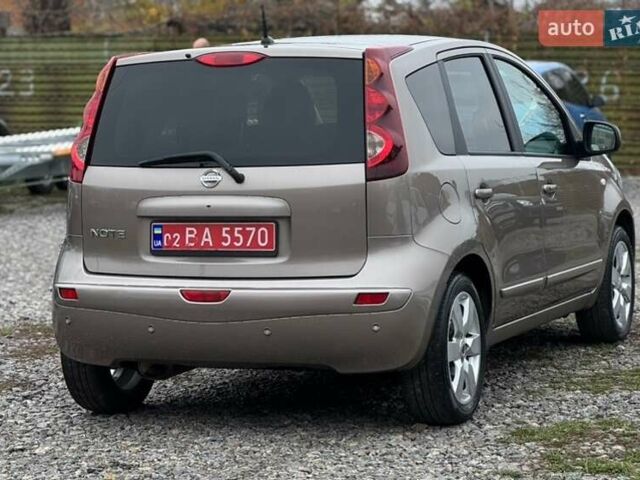 Коричневый Ниссан Ноут, объемом двигателя 1.6 л и пробегом 209 тыс. км за 8900 $, фото 3 на Automoto.ua