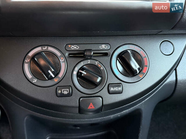 Коричневый Ниссан Ноут, объемом двигателя 1.6 л и пробегом 195 тыс. км за 7700 $, фото 40 на Automoto.ua