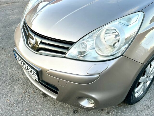 Коричневий Ніссан Ноут, об'ємом двигуна 1.6 л та пробігом 172 тис. км за 7900 $, фото 8 на Automoto.ua