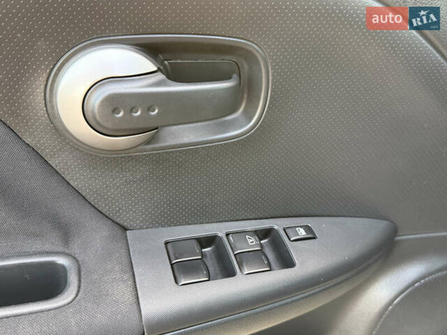 Коричневый Ниссан Ноут, объемом двигателя 1.6 л и пробегом 195 тыс. км за 7700 $, фото 33 на Automoto.ua