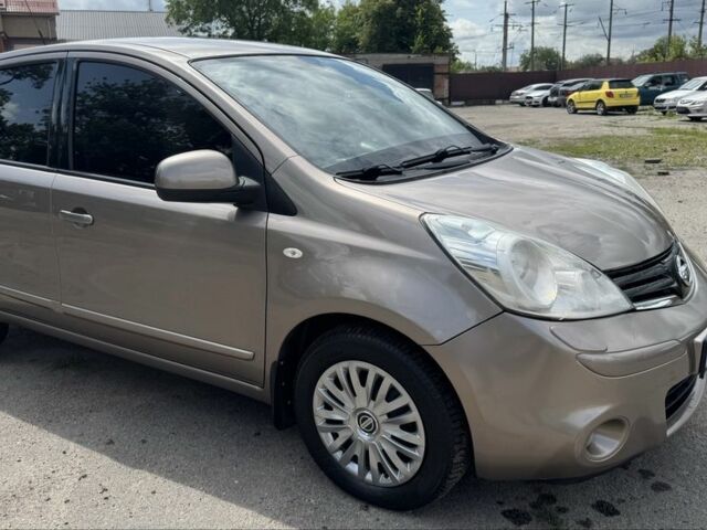 Коричневий Ніссан Ноут, об'ємом двигуна 1.5 л та пробігом 160 тис. км за 5499 $, фото 5 на Automoto.ua