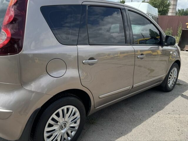 Коричневий Ніссан Ноут, об'ємом двигуна 1.5 л та пробігом 160 тис. км за 5499 $, фото 3 на Automoto.ua