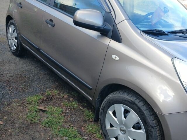 Коричневый Ниссан Ноут, объемом двигателя 1.4 л и пробегом 160 тыс. км за 7400 $, фото 3 на Automoto.ua