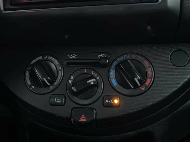 Коричневый Ниссан Ноут, объемом двигателя 1.4 л и пробегом 117 тыс. км за 6999 $, фото 9 на Automoto.ua