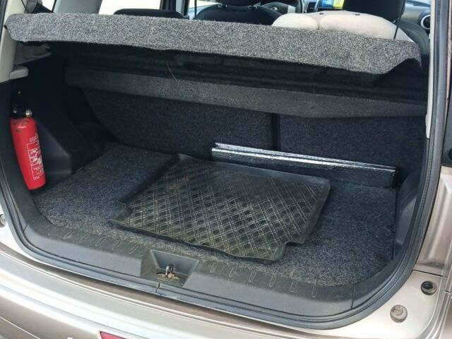 Коричневый Ниссан Ноут, объемом двигателя 1.4 л и пробегом 160 тыс. км за 7400 $, фото 11 на Automoto.ua