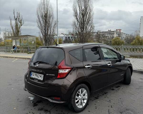 Коричневий Ніссан Ноут, об'ємом двигуна 1.2 л та пробігом 120 тис. км за 11800 $, фото 5 на Automoto.ua