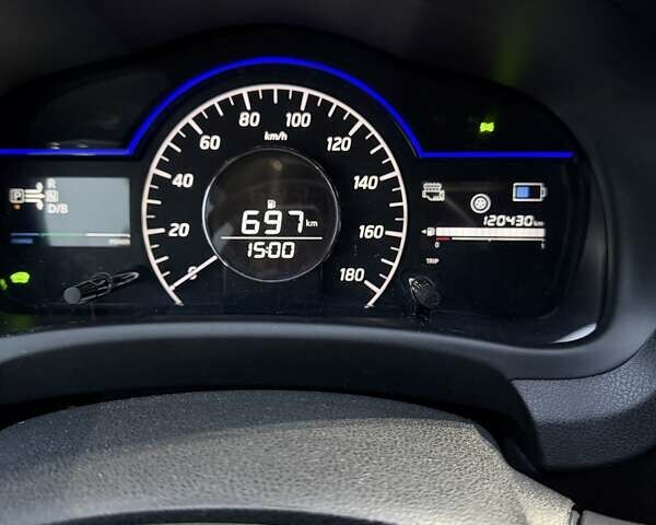 Коричневий Ніссан Ноут, об'ємом двигуна 1.2 л та пробігом 120 тис. км за 11800 $, фото 6 на Automoto.ua