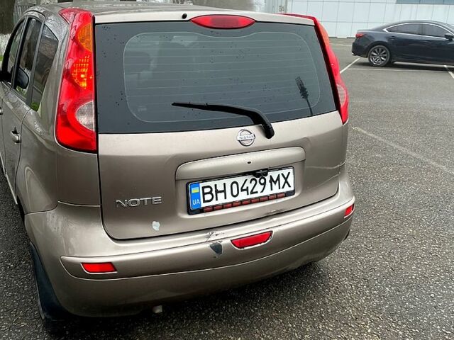 Коричневый Ниссан Ноут, объемом двигателя 1.6 л и пробегом 223 тыс. км за 5300 $, фото 8 на Automoto.ua