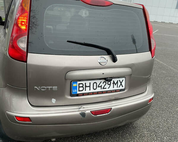 Коричневый Ниссан Ноут, объемом двигателя 1.6 л и пробегом 223 тыс. км за 5300 $, фото 10 на Automoto.ua