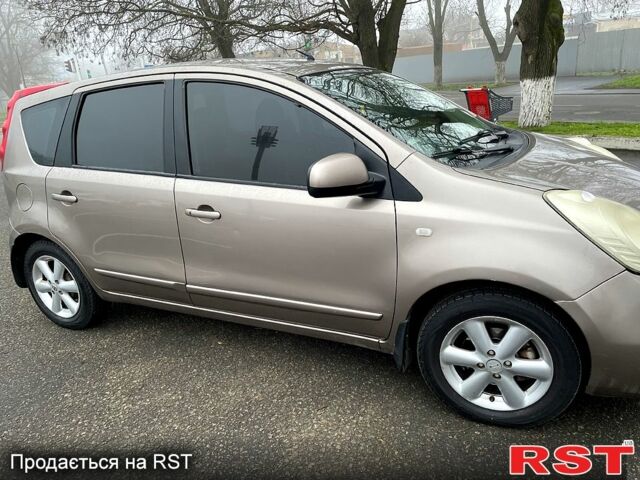 Коричневый Ниссан Ноут, объемом двигателя 1.6 л и пробегом 223 тыс. км за 5300 $, фото 3 на Automoto.ua