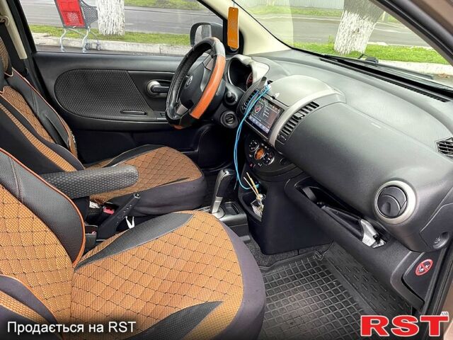 Коричневый Ниссан Ноут, объемом двигателя 1.6 л и пробегом 223 тыс. км за 5300 $, фото 1 на Automoto.ua