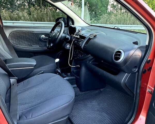 Красный Ниссан Ноут, объемом двигателя 1.39 л и пробегом 277 тыс. км за 4500 $, фото 11 на Automoto.ua