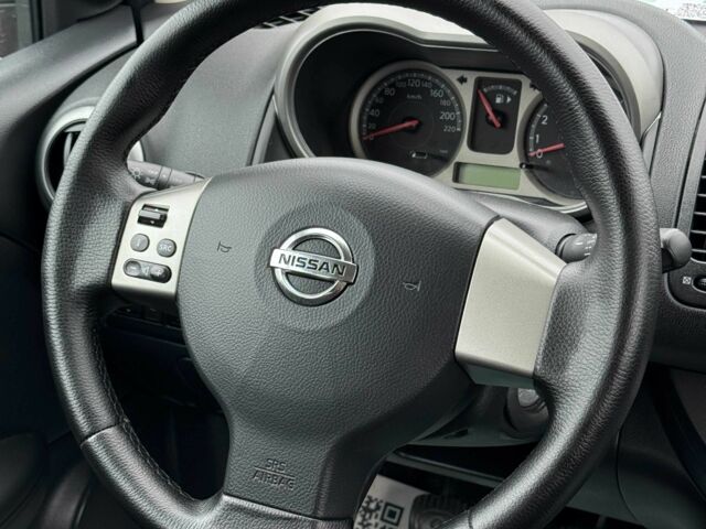 Червоний Ніссан Ноут, об'ємом двигуна 1.4 л та пробігом 236 тис. км за 5200 $, фото 7 на Automoto.ua