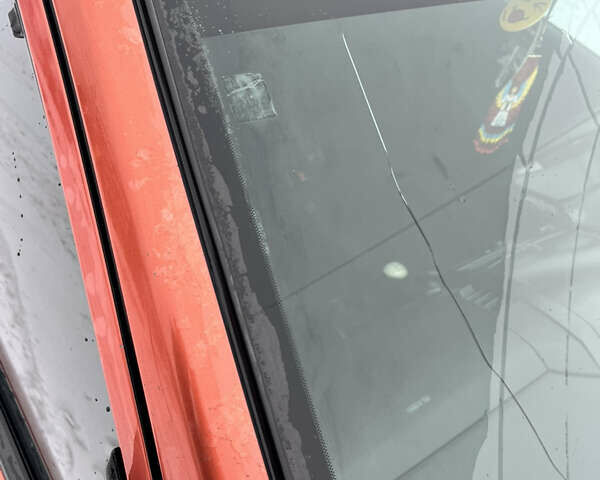 Червоний Ніссан Ноут, об'ємом двигуна 1.4 л та пробігом 330 тис. км за 4199 $, фото 7 на Automoto.ua