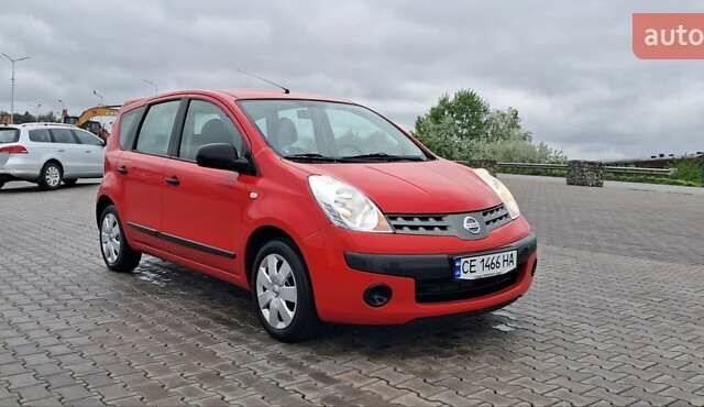 Красный Ниссан Ноут, объемом двигателя 1.4 л и пробегом 233 тыс. км за 4600 $, фото 2 на Automoto.ua