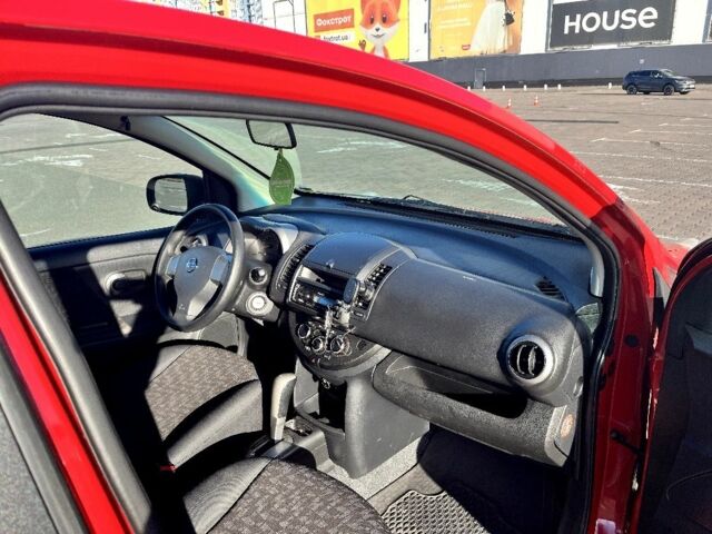 Красный Ниссан Ноут, объемом двигателя 1.6 л и пробегом 152 тыс. км за 5999 $, фото 10 на Automoto.ua