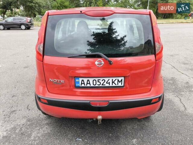 Червоний Ніссан Ноут, об'ємом двигуна 1.6 л та пробігом 217 тис. км за 4100 $, фото 1 на Automoto.ua