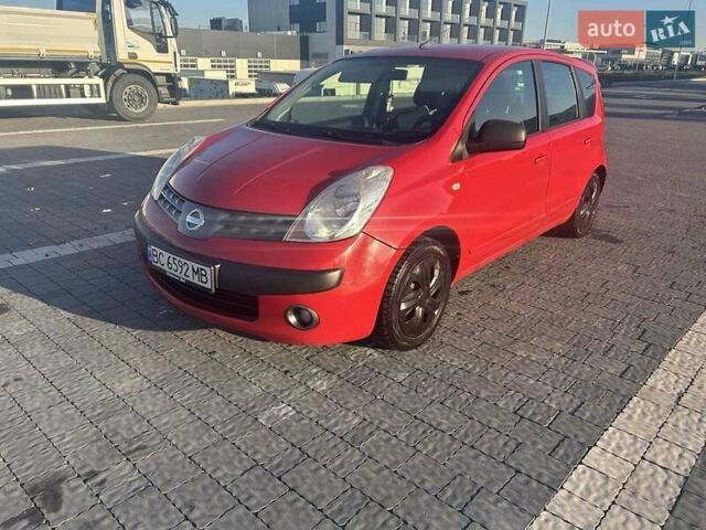 Червоний Ніссан Ноут, об'ємом двигуна 1.4 л та пробігом 307 тис. км за 4500 $, фото 7 на Automoto.ua