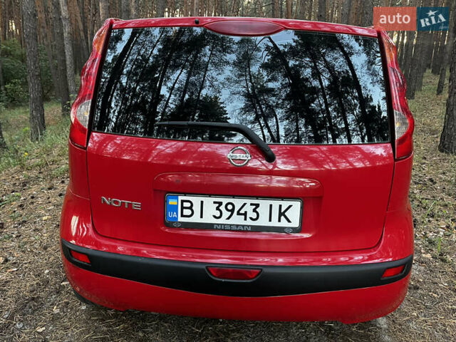 Червоний Ніссан Ноут, об'ємом двигуна 1.46 л та пробігом 297 тис. км за 3950 $, фото 4 на Automoto.ua