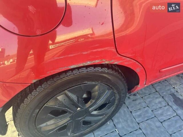 Червоний Ніссан Ноут, об'ємом двигуна 1.4 л та пробігом 307 тис. км за 4500 $, фото 3 на Automoto.ua