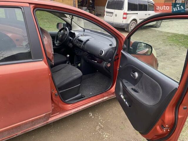 Червоний Ніссан Ноут, об'ємом двигуна 1.46 л та пробігом 230 тис. км за 2350 $, фото 3 на Automoto.ua