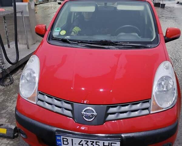 Червоний Ніссан Ноут, об'ємом двигуна 1.39 л та пробігом 258 тис. км за 4700 $, фото 6 на Automoto.ua