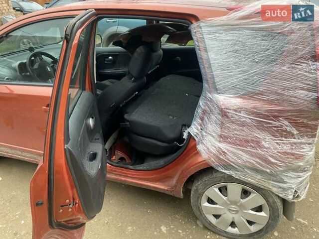 Червоний Ніссан Ноут, об'ємом двигуна 1.46 л та пробігом 230 тис. км за 2350 $, фото 7 на Automoto.ua