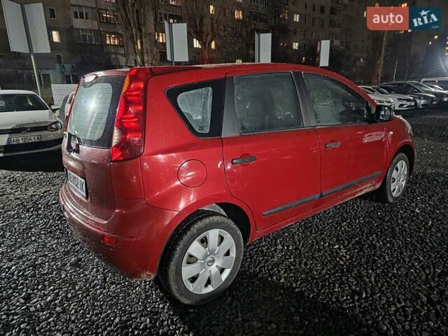 Красный Ниссан Ноут, объемом двигателя 1.4 л и пробегом 120 тыс. км за 4400 $, фото 3 на Automoto.ua
