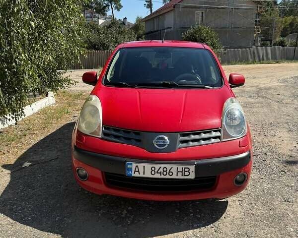 Червоний Ніссан Ноут, об'ємом двигуна 1.6 л та пробігом 231 тис. км за 6300 $, фото 20 на Automoto.ua
