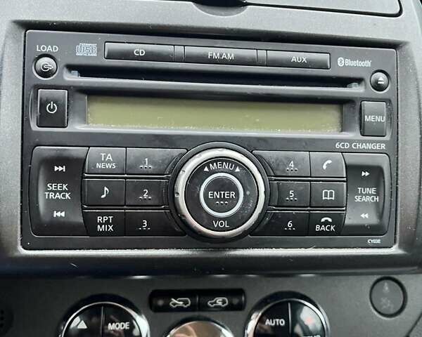 Красный Ниссан Ноут, объемом двигателя 1.6 л и пробегом 232 тыс. км за 5250 $, фото 34 на Automoto.ua