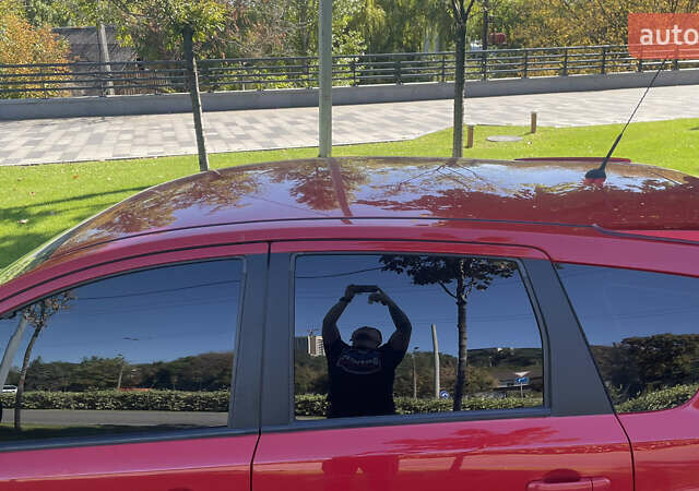 Красный Ниссан Ноут, объемом двигателя 1.6 л и пробегом 169 тыс. км за 6500 $, фото 12 на Automoto.ua