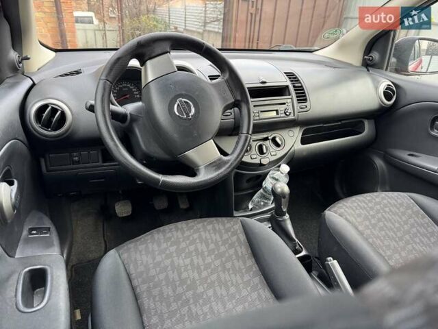 Красный Ниссан Ноут, объемом двигателя 1.4 л и пробегом 120 тыс. км за 3750 $, фото 6 на Automoto.ua