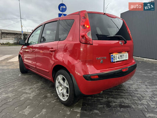 Красный Ниссан Ноут, объемом двигателя 1.6 л и пробегом 197 тыс. км за 6350 $, фото 5 на Automoto.ua