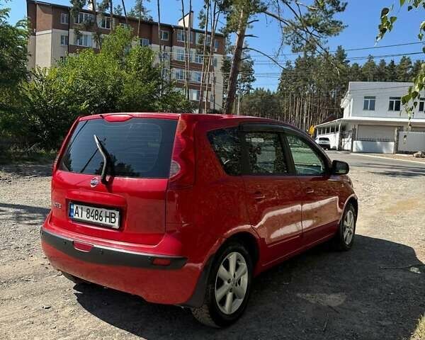 Червоний Ніссан Ноут, об'ємом двигуна 1.6 л та пробігом 231 тис. км за 6300 $, фото 2 на Automoto.ua