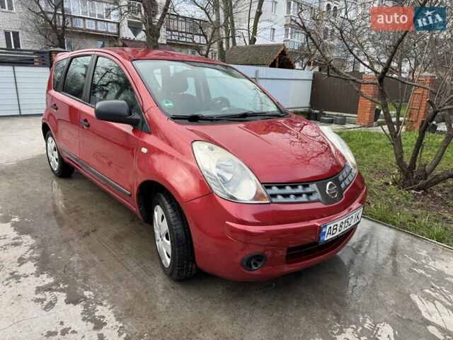 Красный Ниссан Ноут, объемом двигателя 1.4 л и пробегом 120 тыс. км за 3850 $, фото 27 на Automoto.ua